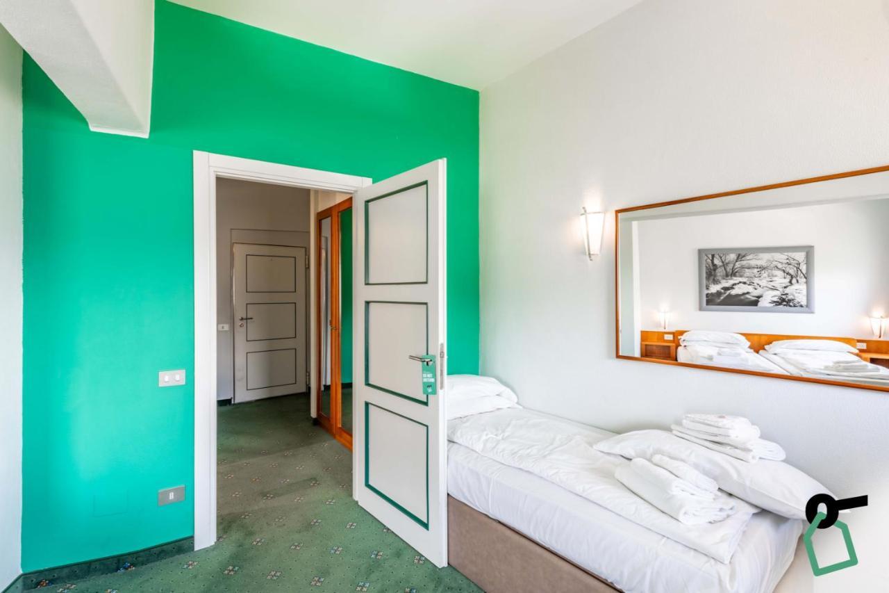 Hotiday Room Collection - Sauze Torre Oulx المظهر الخارجي الصورة